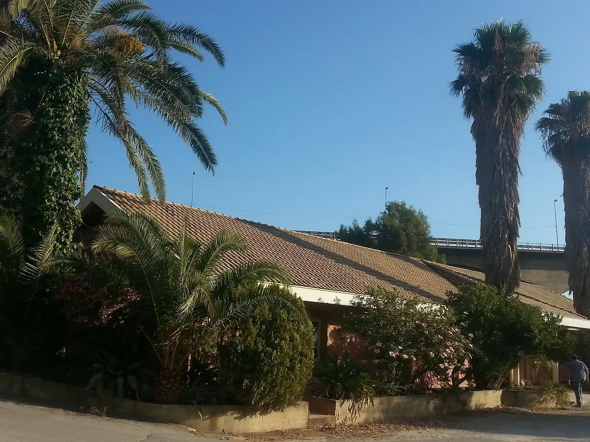 L'Albero Bed & Breakfast Porto Empedocle