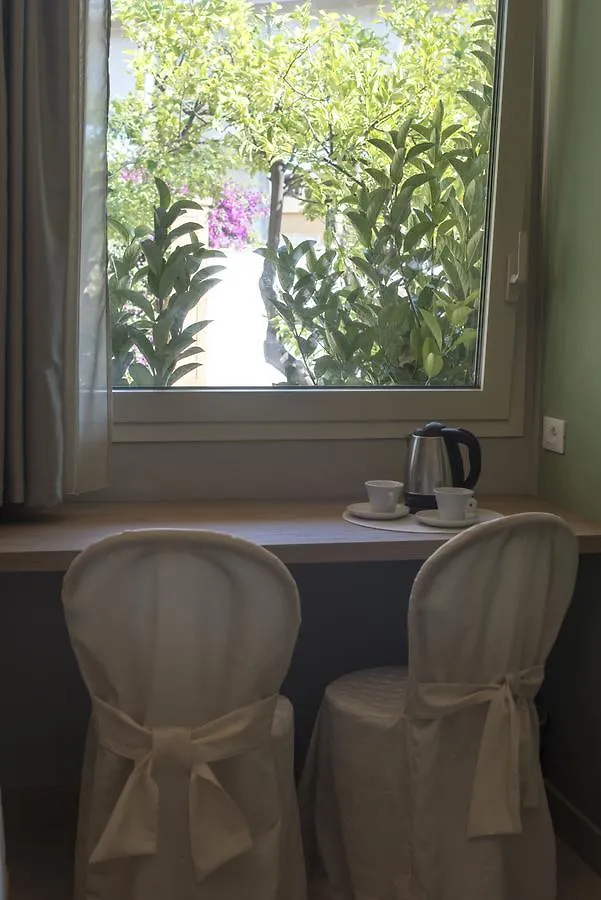 L'Albero Bed & Breakfast Porto Empedocle Italy