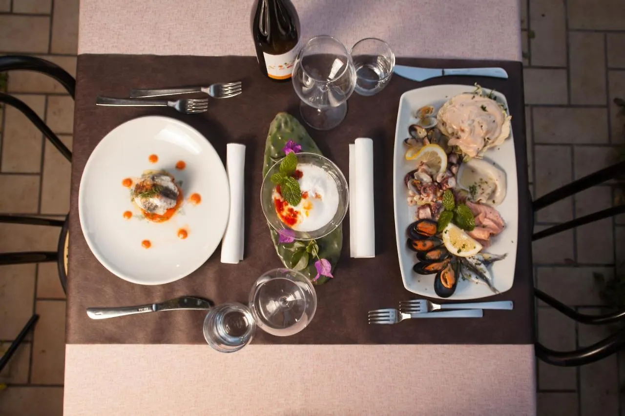 L'Albero Bed & Breakfast Porto Empedocle