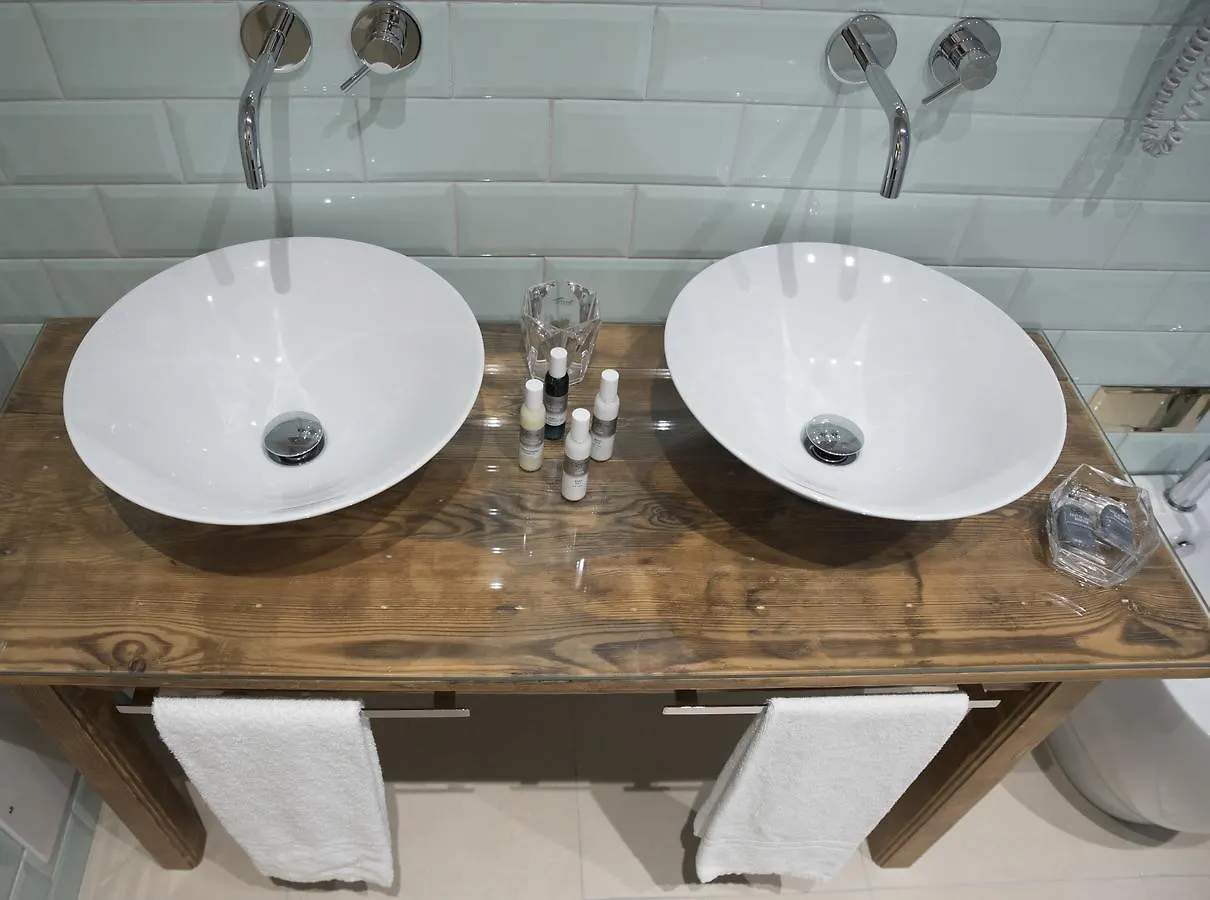 Bed and Breakfast L'Albero Porto Empedocle 0*,