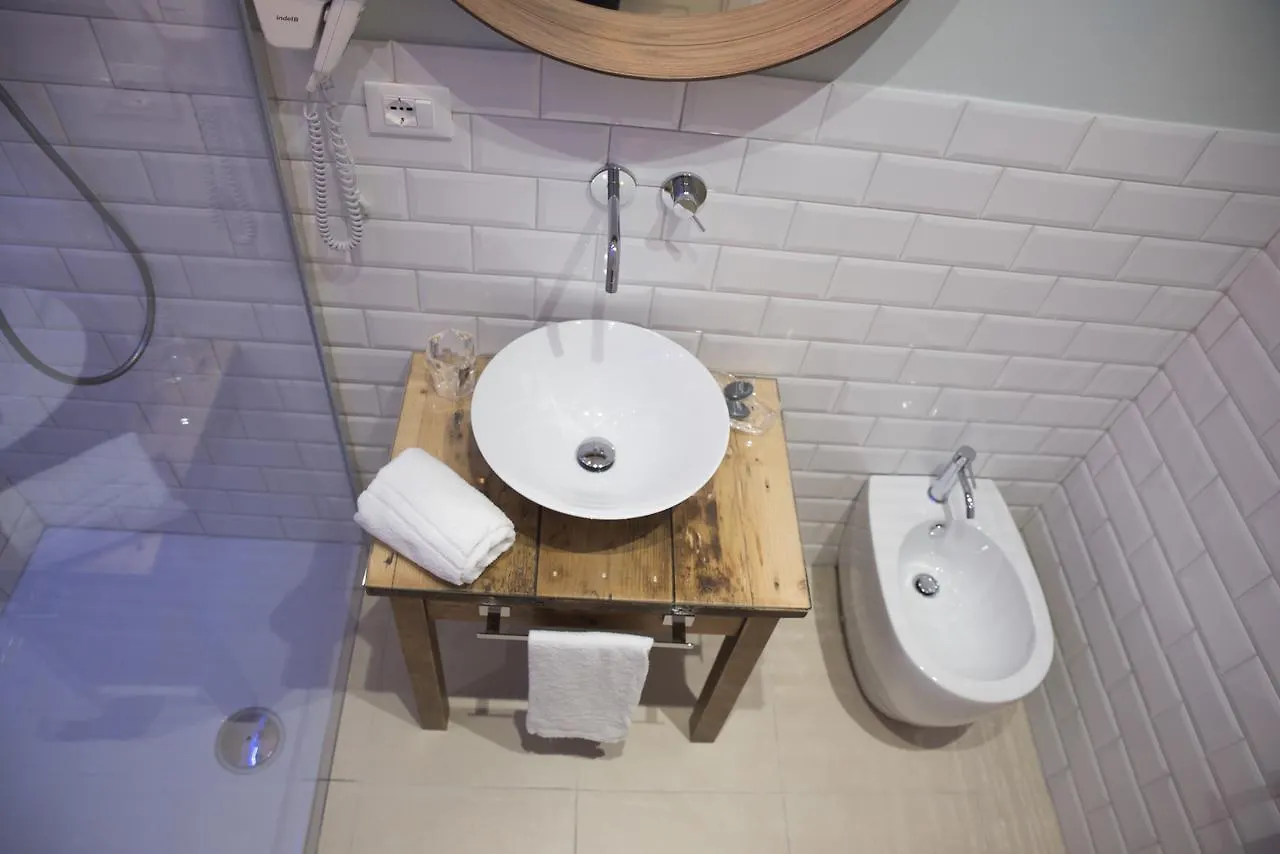 Bed and Breakfast L'Albero Porto Empedocle 0*,  Italia